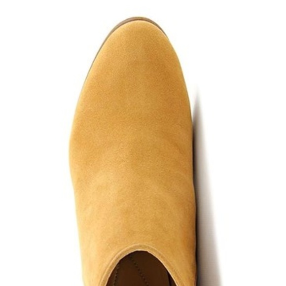 ALFANI WOMENS LEOH ANKLE BOOTIES, COGNAC - Picture 2 of 4